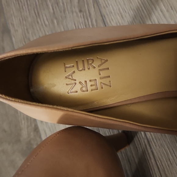 Shoes - Picture 2 of 7